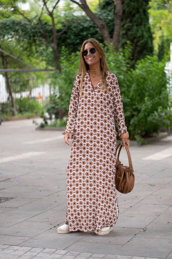 Bellevo | Vestido Elegante con Estampado Marrón
