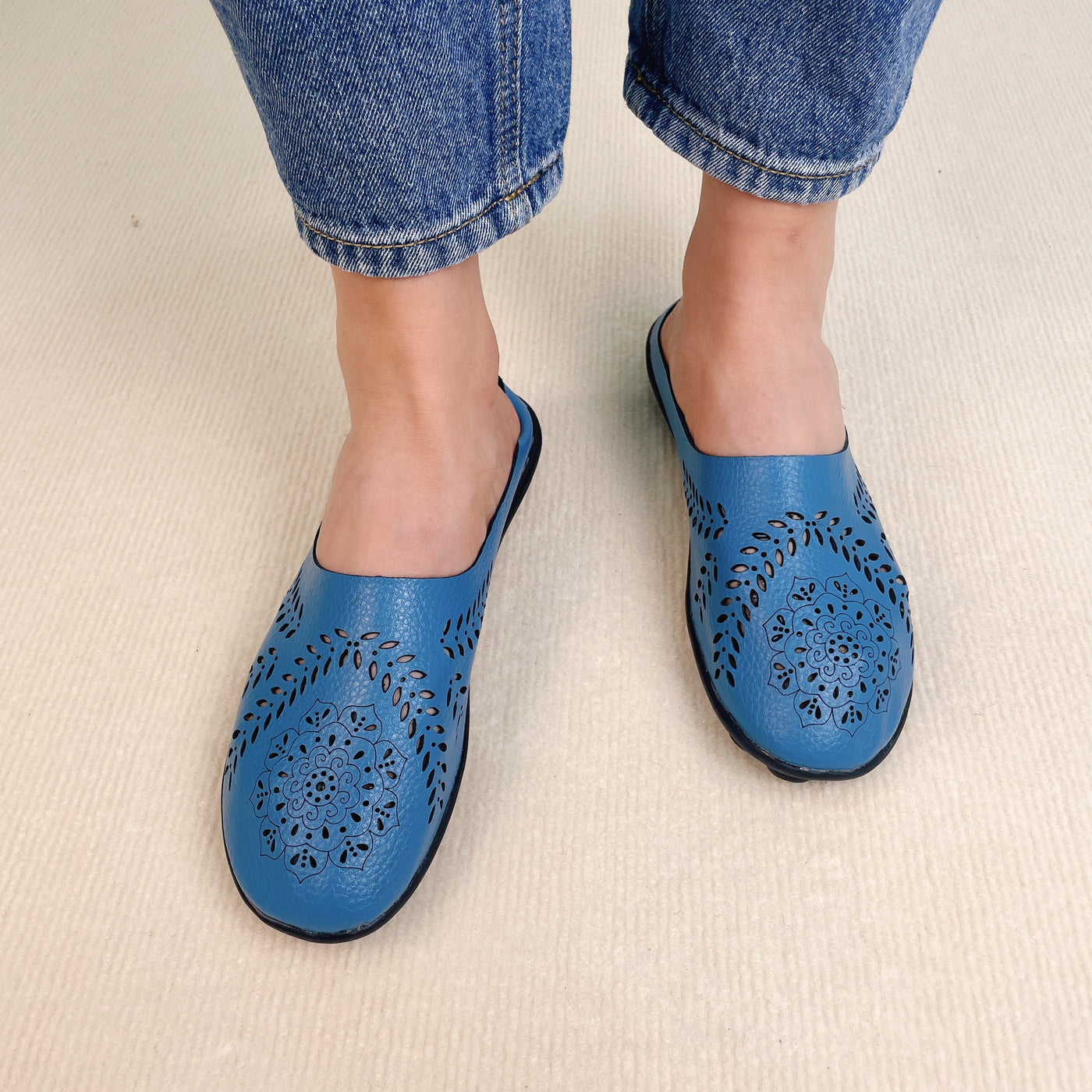 Zapatillas casuales caladas combinables