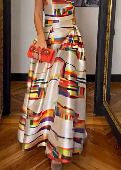 Vestido largo de seda blanco nuevo, sin mangas y de talle alto