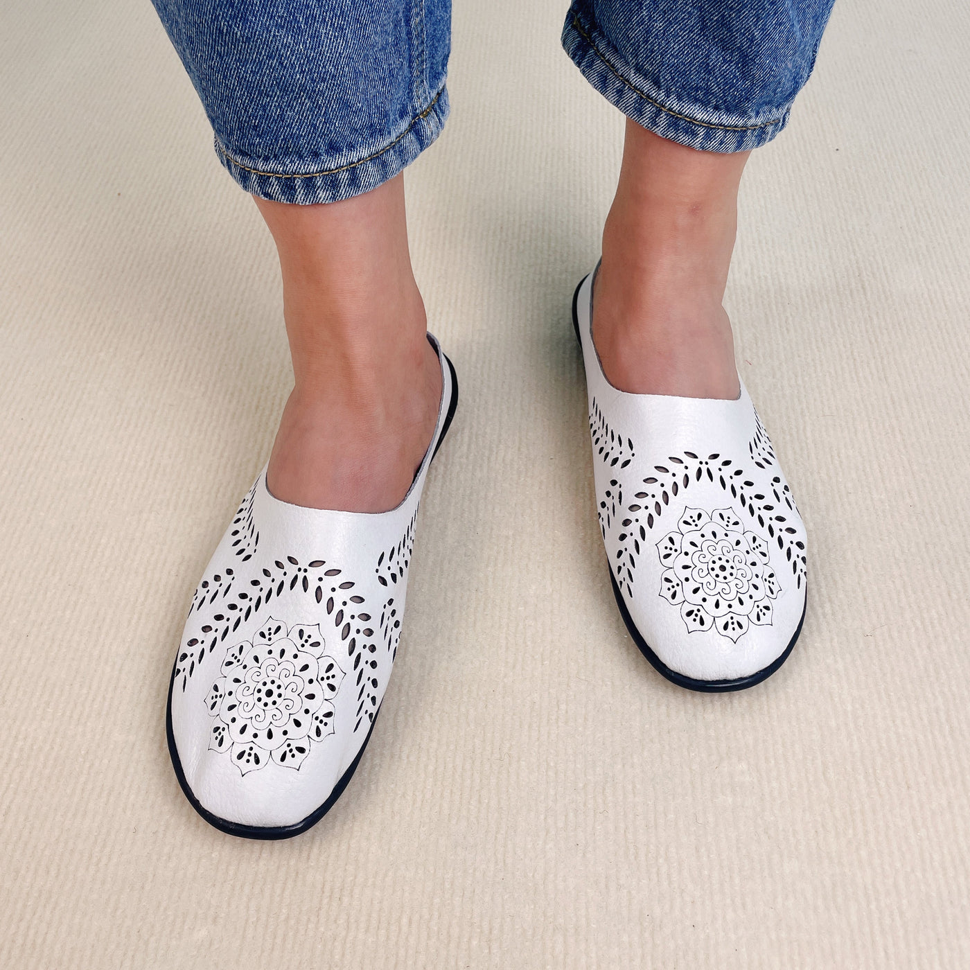 Zapatillas casuales caladas combinables