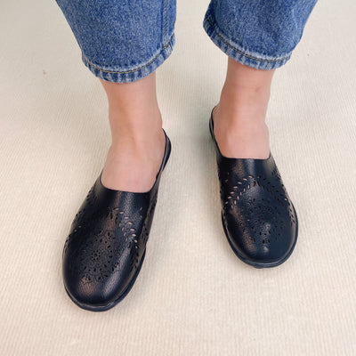 Zapatillas casuales caladas combinables