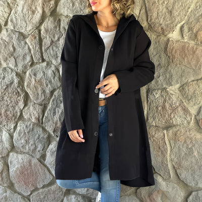 Chaqueta de mujer con fila sencilla de botones y capucha