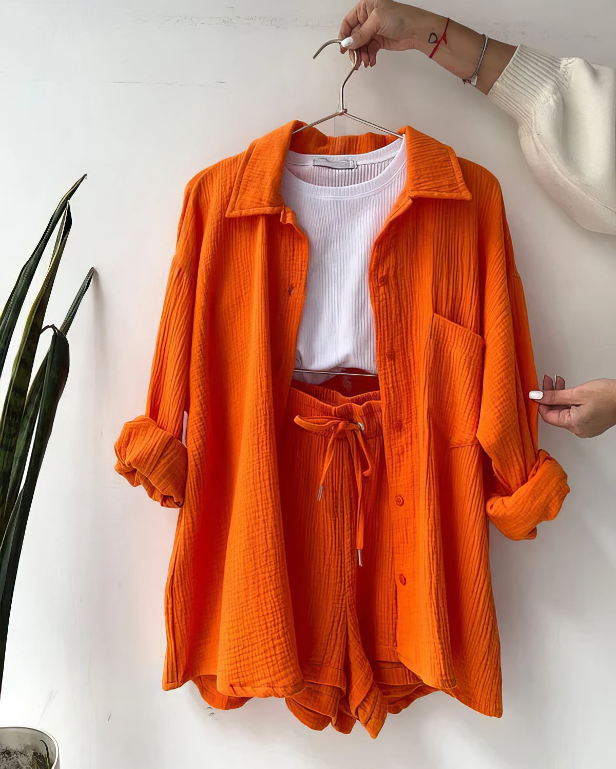 Conjunto de camisa y pantalón corto para mujer