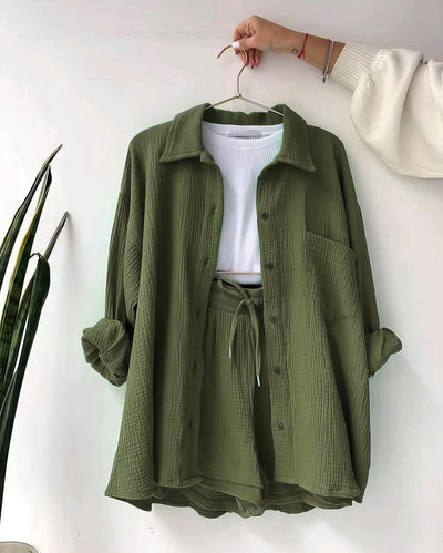 Conjunto de camisa y pantalón corto para mujer