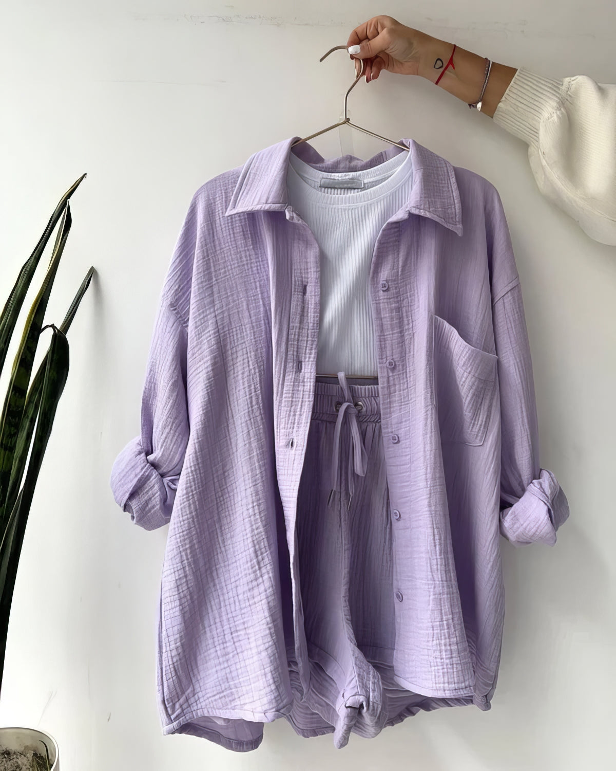 Conjunto de camisa y pantalón corto para mujer